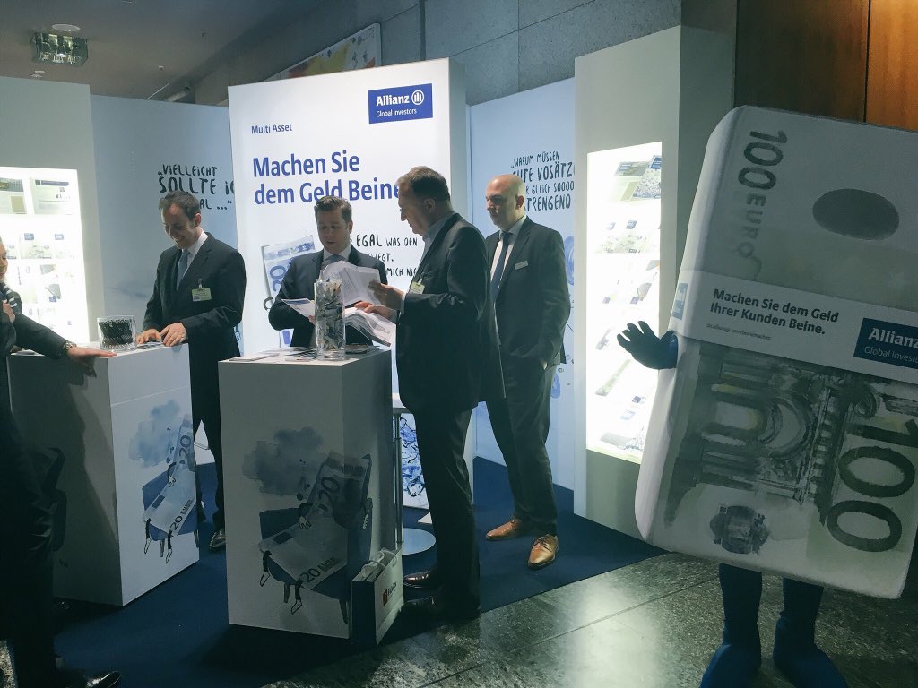 Tag 2 auf dem #Fondskongress in Mannheim. Unser Team steht bereit für Ihren Besuch: Stand 61, Ebene 1. Finden Sie heraus, wie Sie dem Geld #BeineMachen de.allianzgi.com/multiasset/bei…
