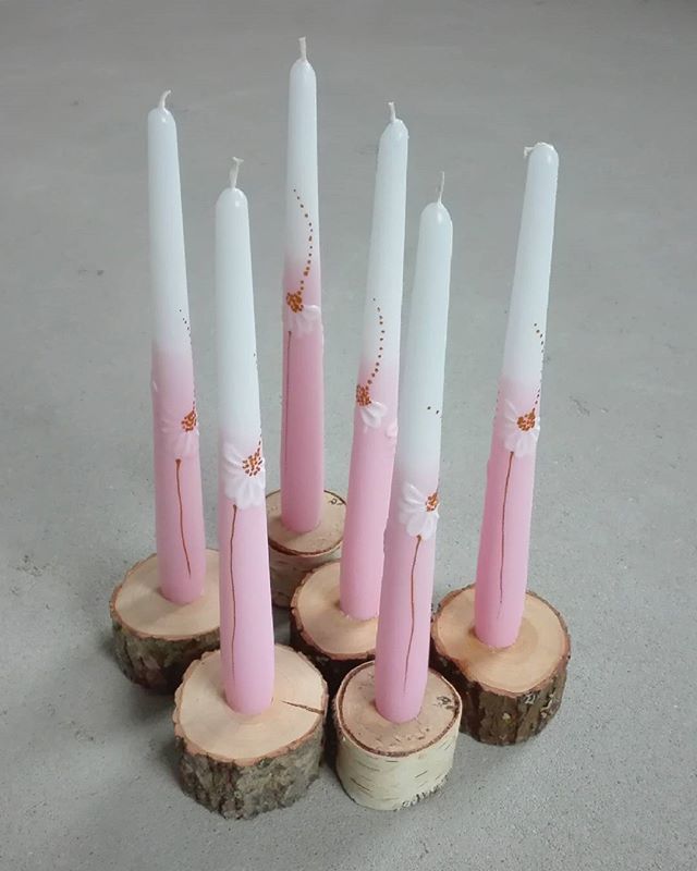 LessCandless's tweet photo. For sweet romantic Valentine's evening 💓🌼🕯
.
.
#sweet16 #pinkcandles #handpainted #daisy #valentinesday #valentinesdaydecor #hygge #handmadecandles #dinnercandles #differencemakeus #etsy #etsysellers #etsylithuania #hyggehome #tapercandles https://t.co/mwSH8G9Sfw https://t.co/itcakznSEd