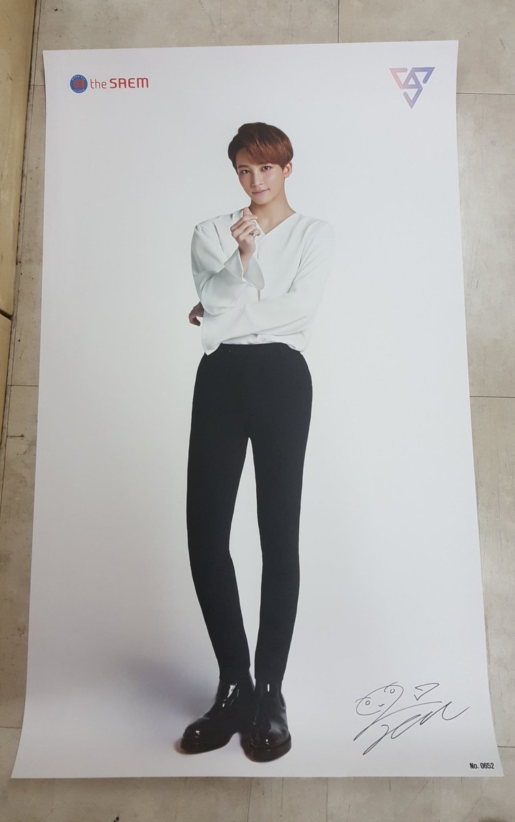POTG_jeonghan's tweet photo. 최고의 보정 https://t.co/852xlyW8YC