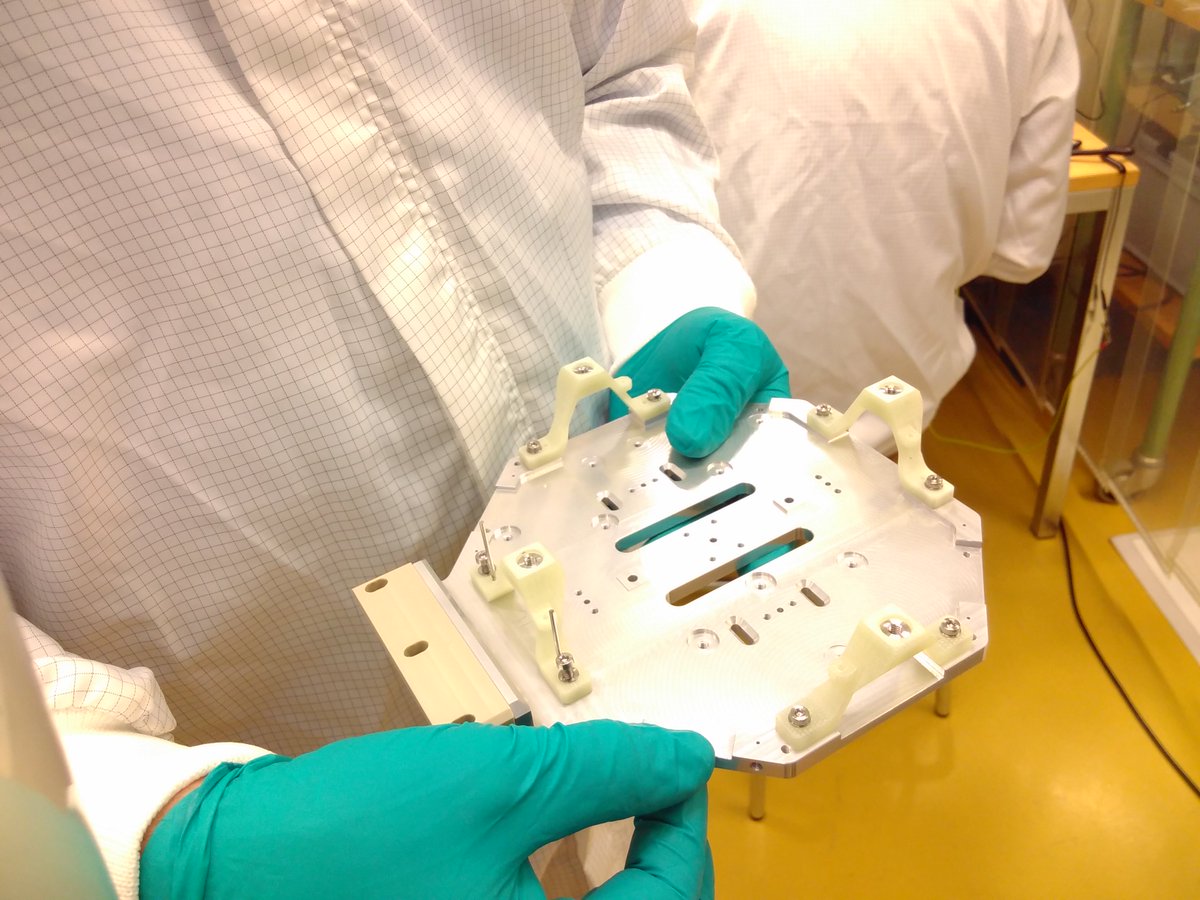 FHNW_astro's tweet photo. Now that STIX has been delivered, work is not over. A ground unit nearly identical to the instrument flying to the sun is built for testing the flight software. #SolarOrbiter https://t.co/XyNXphtkyx