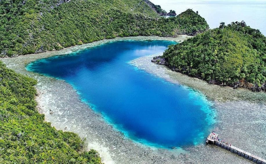 Bikin Baper, Ini Danau Love Punya Raja Ampat detik.id/6hSpg6