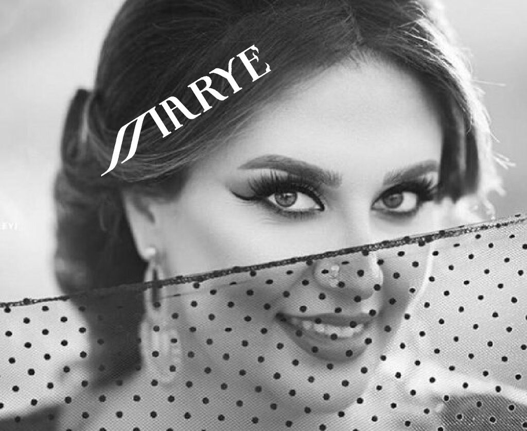 أنا..الجمرة   المتقدة  في  قلبك
سأكتب لك..ولا..أنتظر   ردّك.  

🌹Q🌹