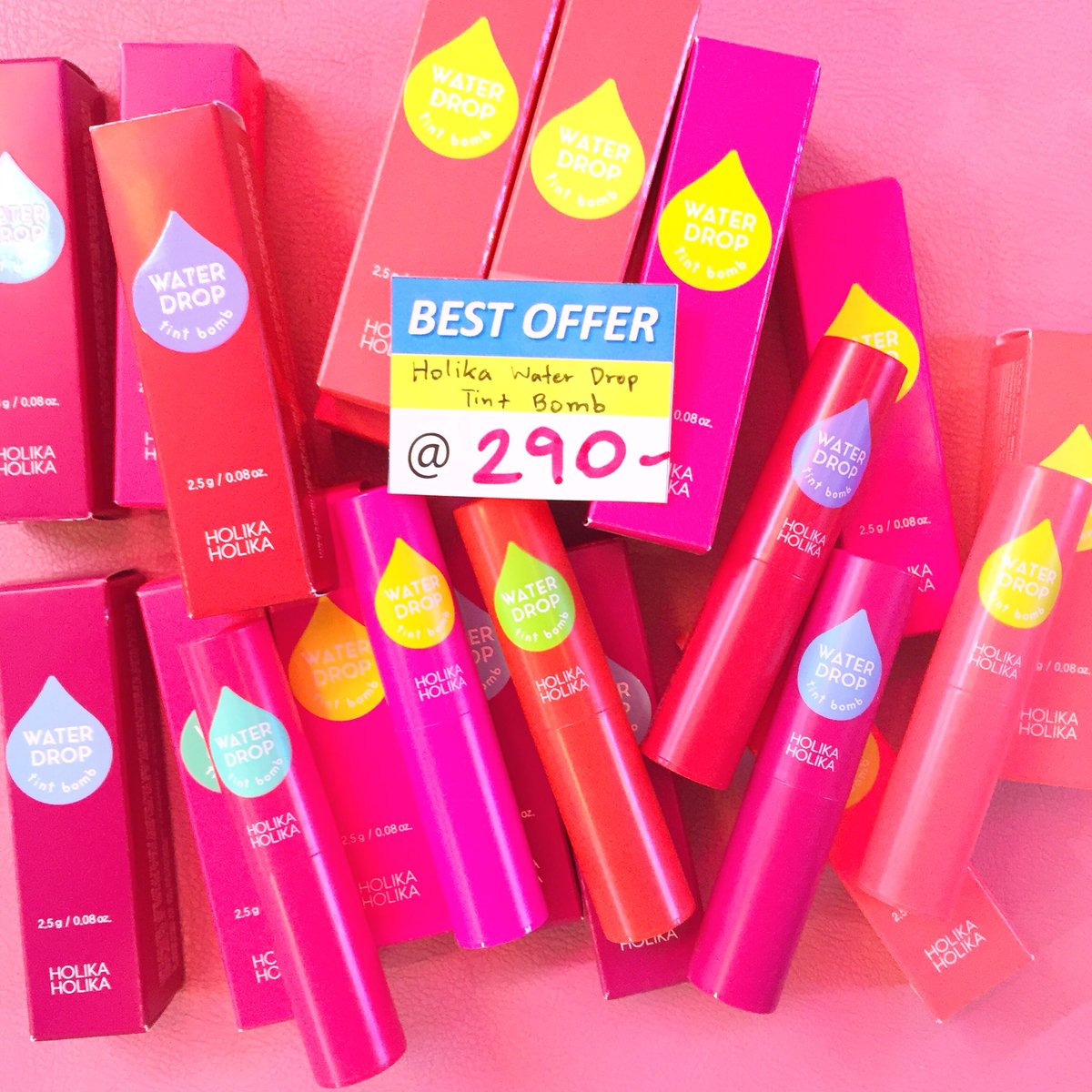 ss17th's tweet photo. #ของมาเพิ่มแล้วจ้า #ช้าไม่ได้นะเดี๋ยวนก #ลิปทิ้นท์อัดแท่ง #HolikaHolika @290฿ Water Drop Tint Bomb ใครได้ใช้เป็นต้องรีวิวต่อ ติดทนสุดยอด สีสวยมาก เนื้อละมุนทาง่าย ชุ่มฉ่ำไม่แห้งลอก #ต้องลองค่ะ #ของแท้ #เรทถูก #ไม่ต้องรอพรี ที่ #Since17 ชั้น G ร้าน Once Cafe สยามสแควร์ ซอย 2 https://t.co/CiZVfW7U1J