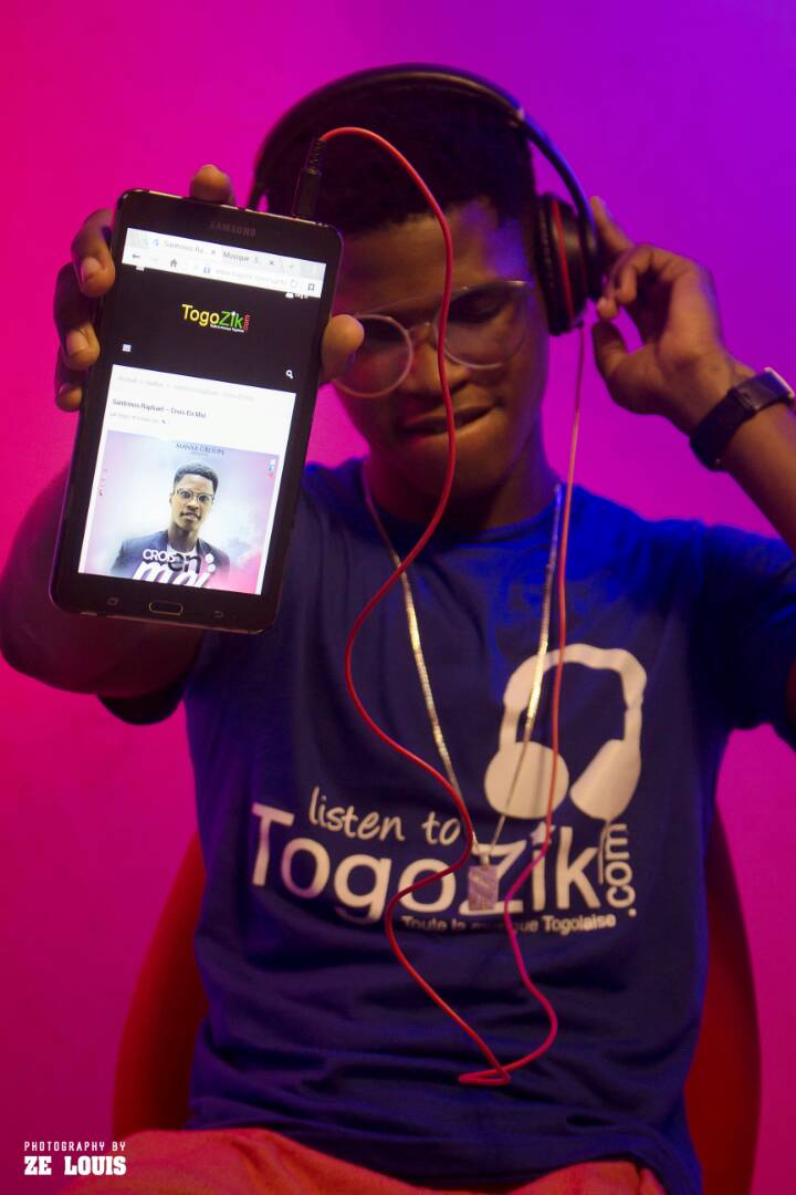 ESantrinos's tweet photo. #CroisEnMoi en Téléchargement libre sur #Togozik Lien Direct 
👉  https://t.co/EDJrZxpguM
@TogozikE @TogozikOfficiel @zik229 @ZikDePartout @228Events @iamakue @TRACE_Africa @Gbedeka4Richou @Tv7Officiel @ItsDgOntheTrack #Togo #Team228 #TeamAfrica #AlbumArrive https://t.co/TfHcwfBEJn