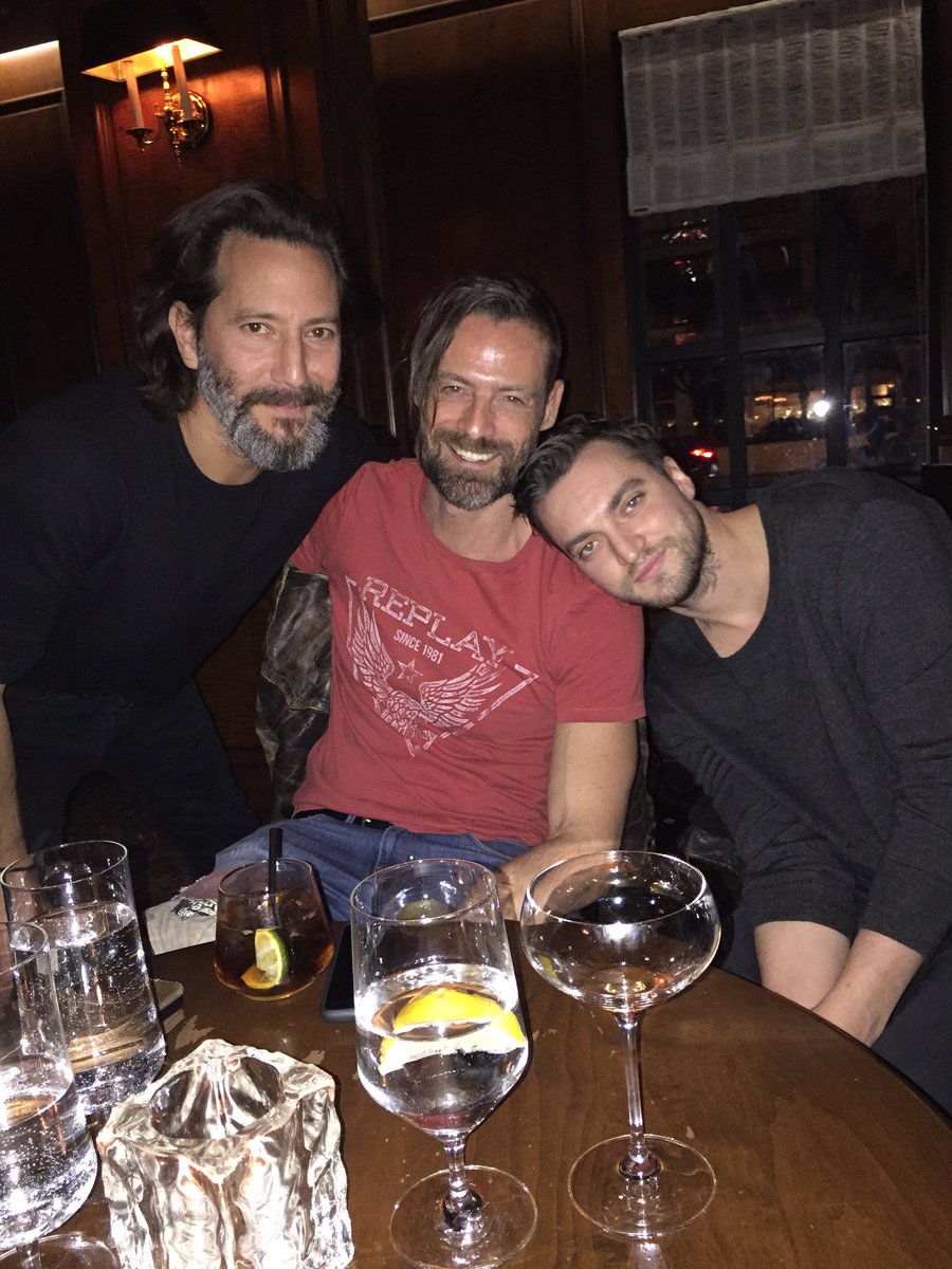 Three of the best actors I’ve ever worked with. Three voices I will now never be able to get out of my head. Three more days to play before we say “may we meet again” in S6. @RichardSHarmon @hicusick @WilliamMiller #the100