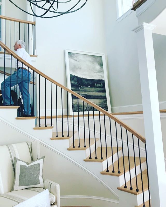 BridgetBeari's tweet photo. Installing art today in our Va beach project. This was a beauty by David Douglas photography with wax. @pagebondgallery #bridgetbearistyle #art #virginiabeach #rvadesigner #virginiadesigner #resorthome #interiors #luxurydesign https://t.co/nTq3W6NFVz https://t.co/Y3MePfQgtw