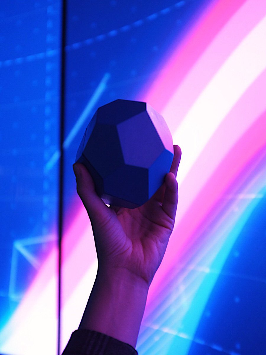 wongdoody_eu's tweet photo. We're obsessed with this custom controller, designed and built exclusively for the #OneWithDigital Lab. Immerse yourself in content covering some of the most critical technological issues of the moment, only at #WEF18. https://t.co/fWBI1VWeJy https://t.co/buPrpEluPJ