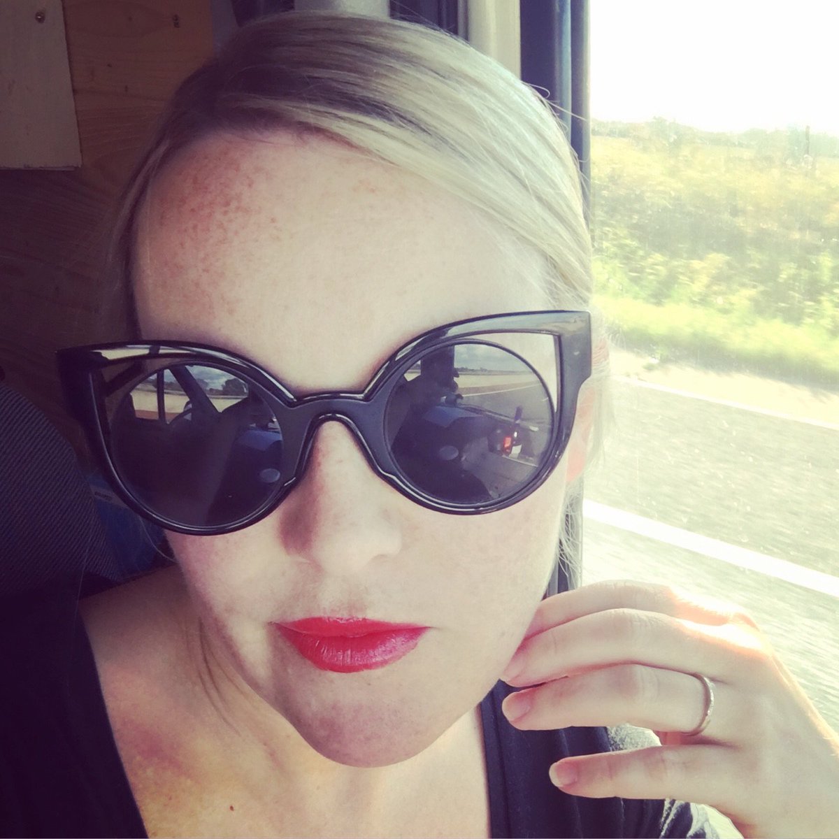 I do love #ruraltouring Time spend on the road plays havoc with one's permanent wave but there's nothing like seeing one's adoring fans! (They're so much nicer than Londoners.) Looking forward to @Artsreach <a href="/VillageHalls_Wk/">Village Halls Week</a> #VillageHallsWeek #countryglamour #bringtheBarbour