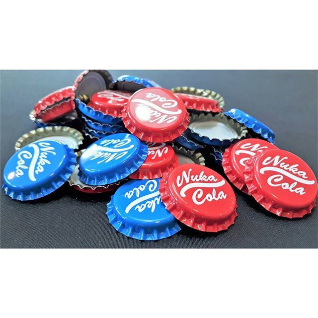 StarPlaymat's tweet image. Who wants some #nukacola Cola bottle caps ?
#FalloutTheBoardGame #Fallout ift.tt/2DBfnLS