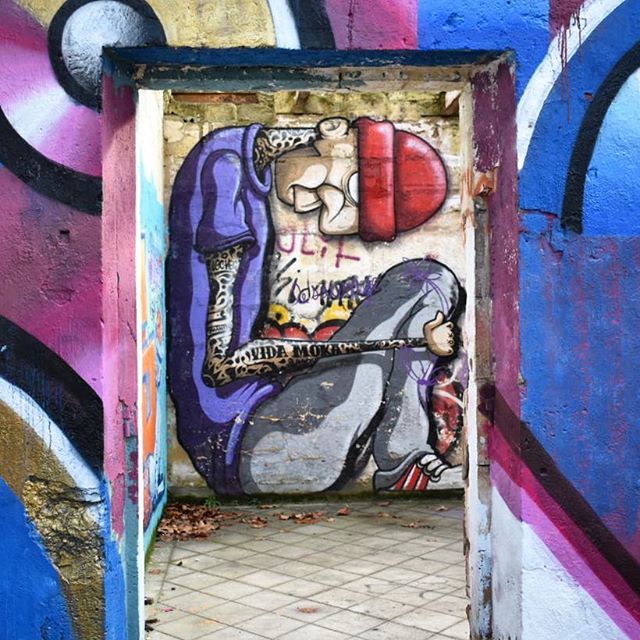 C'est vrai que le temps est un peu triste, heureusement pour vous le skatepark indoor ouvre à 16h.
*
*
*
#skatepark #darwinbdx #hangar #indoor #tag #caserneniel #maisonniel ift.tt/2nba9vg