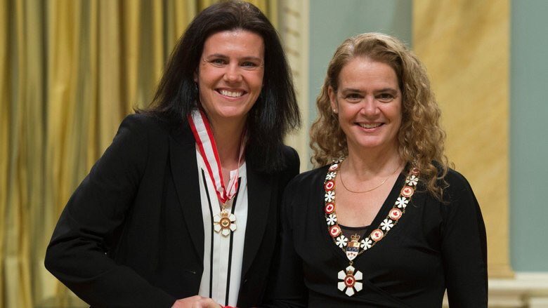 sincy12's tweet image. The greatest honour I have ever received. It is a privilege representing this amazing country 🇨🇦❤️ #notalone #family