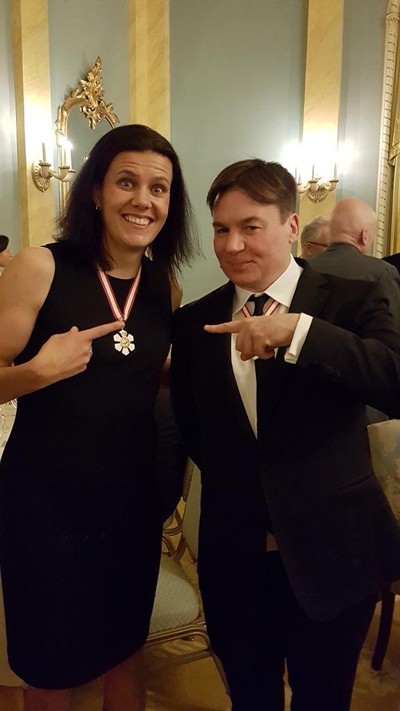 sincy12's tweet image. The greatest honour I have ever received. It is a privilege representing this amazing country 🇨🇦❤️ #notalone #family