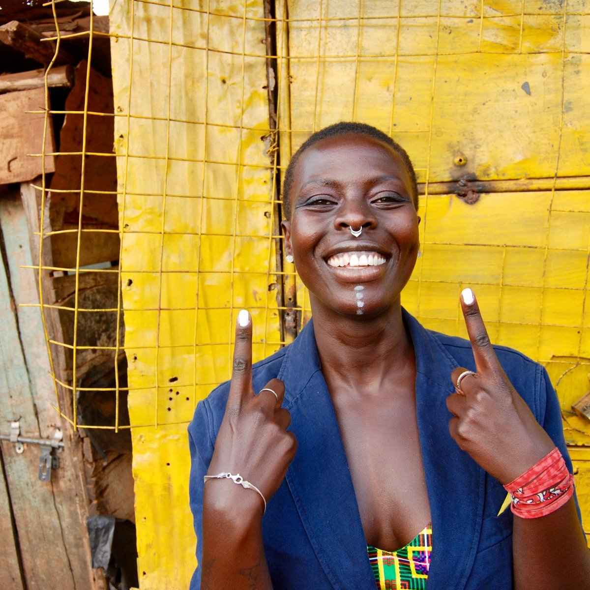 jaqeenakiri's tweet photo. Ugandan Girl on
#ugandan soil !!!
💛💛💛.
#FlashbackThursday #Jaqee #256 https://t.co/SW7HbOrvzj