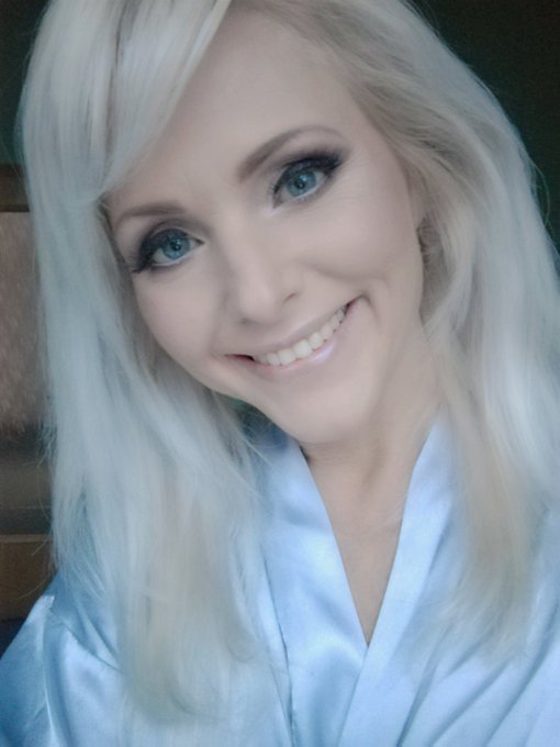 Watch Kathy's leaked NSFW photo on TwXstars