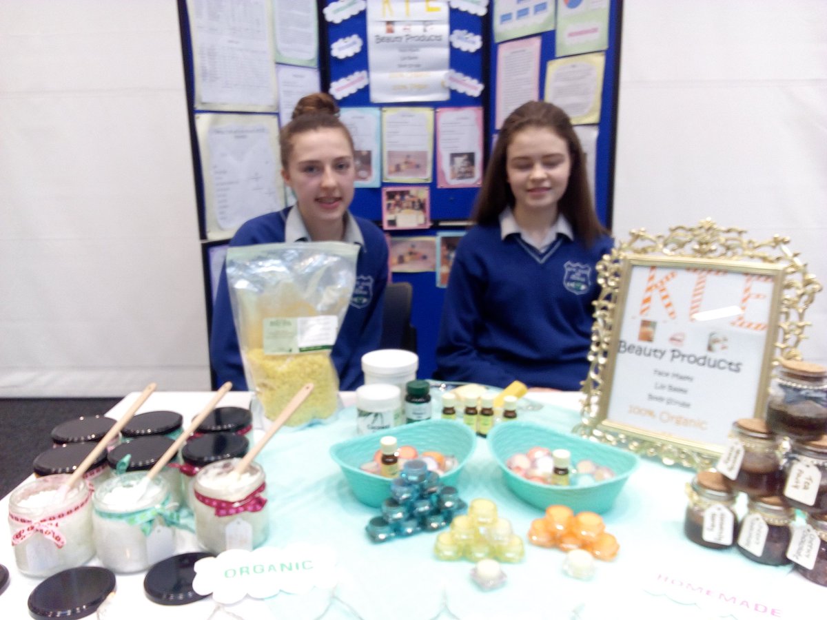 TorchbugMedia's tweet photo. Come down to KTE Beauty for Tara and Katelyn's selection of organic, vegan, homemade beauty products!
#WfdStudentExpo @StudentEntProg @wlrfm @ArenaWit https://t.co/RkAqnrmAvv