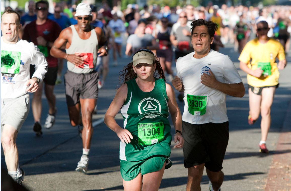 ArmyTenMilerATM's tweet image. You can feel sore tomorrow, or you can feel sorry tomorrow.  #ThursdayThoughts