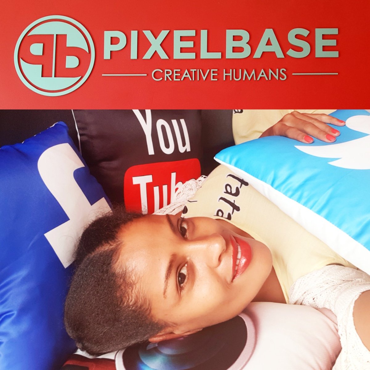 ShellinaE's tweet image. On set today at @pixelbasetz studios in #daressalaam. Best couch ever! 🤰#BehindTheScenesWithFAS   #FASIssue8 loading.....