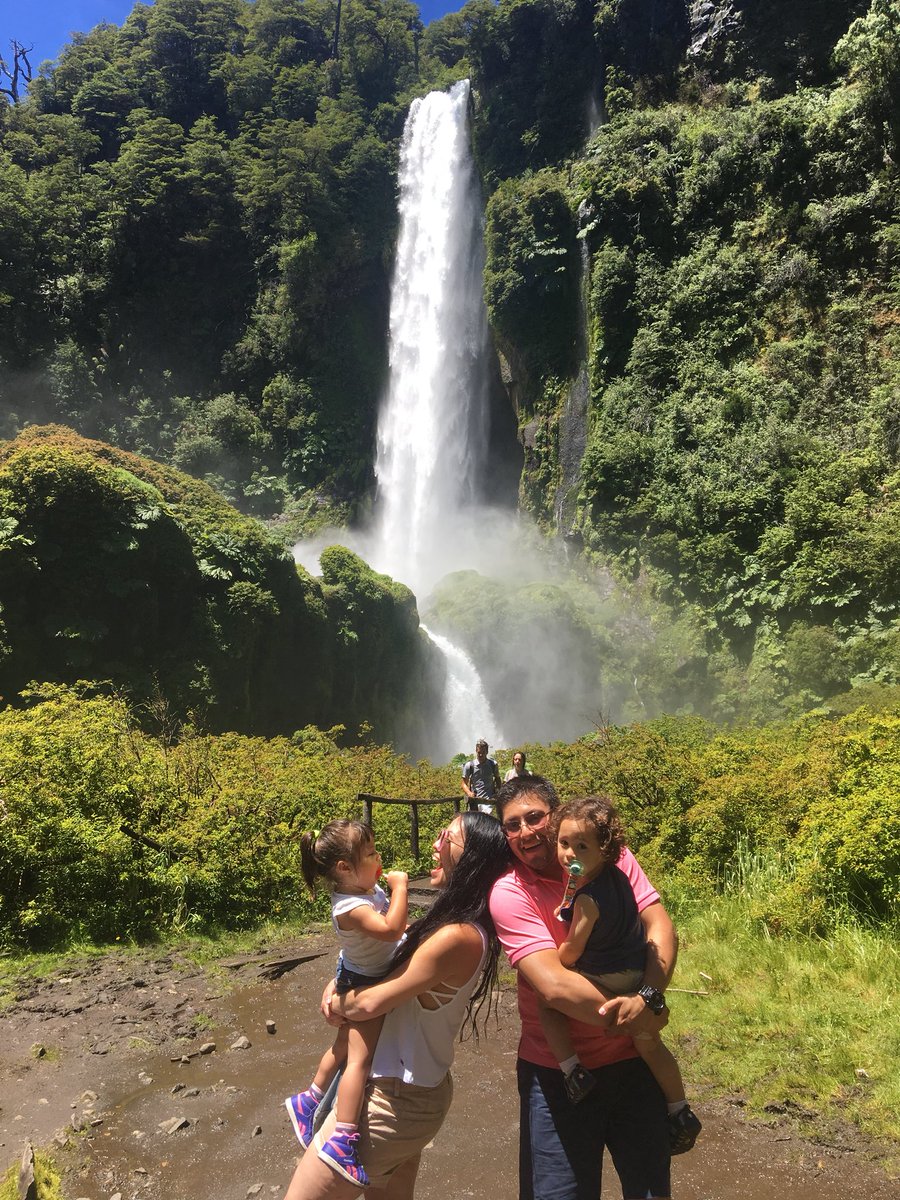 juacita's tweet photo. Salto El Leon... hermoso, un tesoro de la naturaleza... #ChileLindo https://t.co/HFZeR3j5Mh