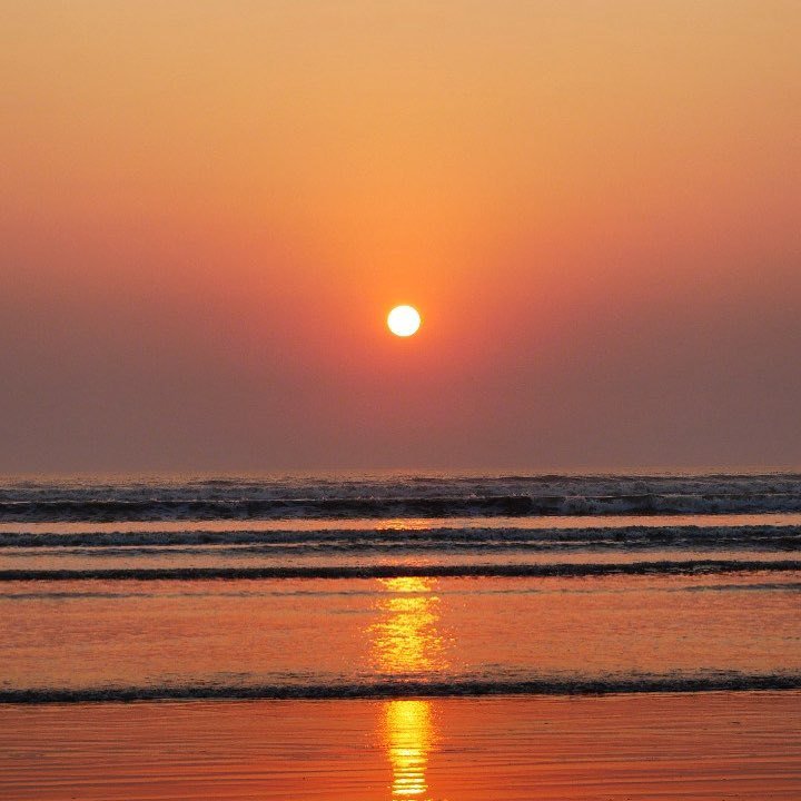 artyyouu's tweet photo. Sun // water https://t.co/2i78MZyh2T https://t.co/j2pC97eOFe
