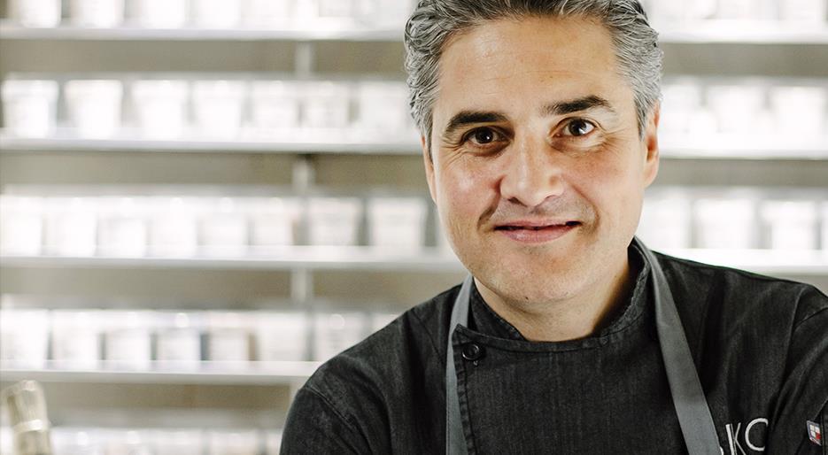 Nuestro chef <a href="/mikelonso/">Mikel Alonso</a> será el mentor del semifinalista de la región América Central y el Caribe en la Gran Final del concurso S.Pellegrino Young Chef.
Les compartimos la entrevista: finedininglovers.com/stories/mikel-…