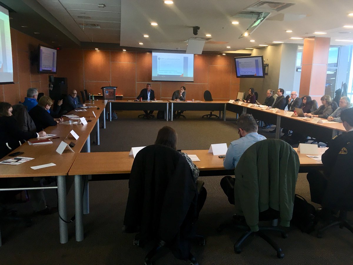 VBadawey's tweet photo. Dynamic discussion this morning with representatives from around Niagara Centre, and Gerard from Infrastructure Canada, to discuss #SmartCitiesCanada and how we can work to make Niagara municipalities into smart cities. #SmartCitiesNiagara https://t.co/xVThTyh8Ys