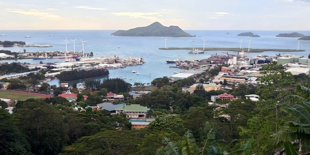 Desde nuestra oficina permanente en Seychelles, realizamos el seguimiento sistemático de las pesquerías de #túnidos tropicales, fomentando la capacitación de observadores locales. ht.ly/sxyI30hZl1V @anabac_optuc @_Opagac @deiEJGV