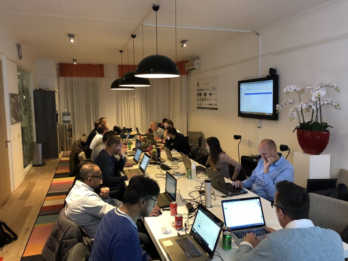 RichardOlrichs's tweet image. We are having an #OraclePCS HOL at @FutureGroup, good crowd! Using the GSE demo account and labs from @soacommunity ! Great stuff, happy learning! #PaaS #OracleCloud #IntegrationCloud