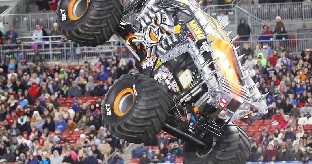 411InThe412's tweet photo. WATCH THIS:  #Max-D getting ready for some weekend chaos @MonsterJam #MJNE #Contest  - https://t.co/jdaonHSdXY https://t.co/2wXPqyKT3X