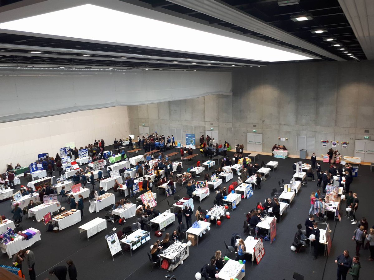 ArenaSETU's tweet photo. So many great ideas under the one roof today (over 100 of them!). Well done to all Transition Year Students who took part @StudentEntProg @waterfordit @wlrfm #WfdStudentExpo #firstinevents https://t.co/vJ0svZaUUn