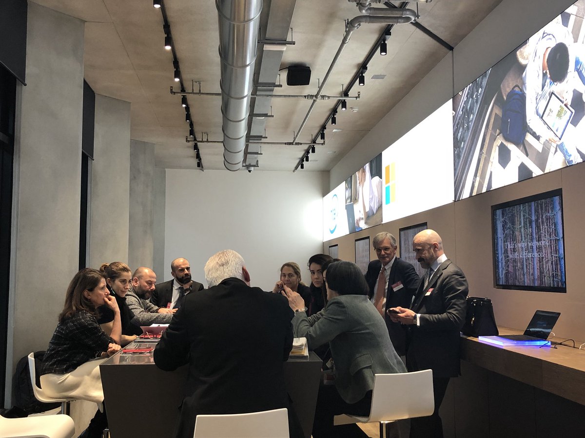 GsoConsulting's tweet photo. Iniziano i workshop.
Quale percorso progettuale attivare per affrontare il tema LGBT in azienda? Cosa fare e come gestire le resistenze culturali? #LGBTinAction https://t.co/npXYyuQTv6