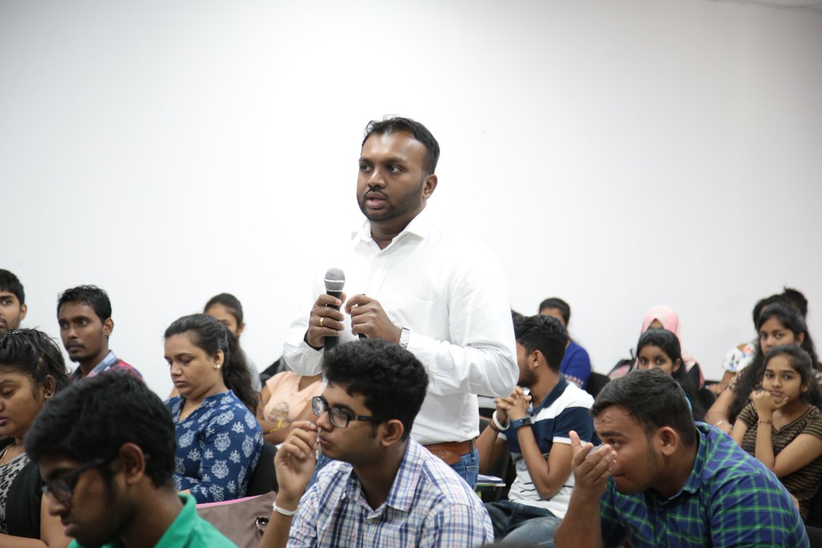 prajapriya's tweet image. Highlights of Cloud Computing with Azure - Session at ESOFT Open Day 2018.
#Azure #CouldComputing #Microsoft #MVPBuzz #MVP #IoT #CognitiveServices #FaceApi #EmotionsApi