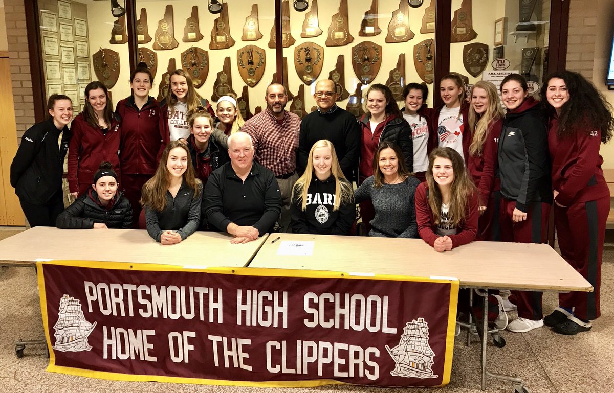 PHSClippersGBB's tweet photo. We couldn’t be more happy or proud of @ojcouture27 as she signs her commitment letter to @BardCollegeWBB
#ClipperPride #bardwbb https://t.co/ICmClTud3t