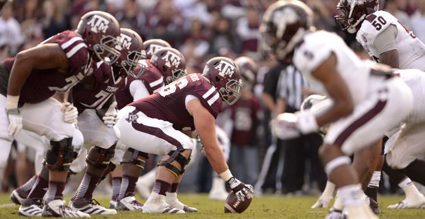 teamfl25's tweet photo. Extremely Blessed to Receive an Offer From Texas A&M University 🙏🏽💯#GoAggies #OlineLingo #Fab🖐 @UNCLELUQ @coachwb45 https://t.co/QmCaXAjtkH