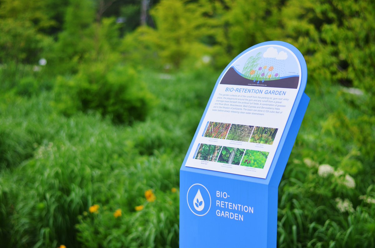 The entire campus of <a href="/APSVirginia/">Arlington Public Schools</a> Discovery Elementary School becomes an engaging student-focused place due to the design focus of <a href="/vmdoarchitects/">VMDO Architects</a> and holistic integration of the environmental graphics. Read more in <a href="/ArchRecord/">Architectural Record</a> architecturalrecord.com/articles/13176…