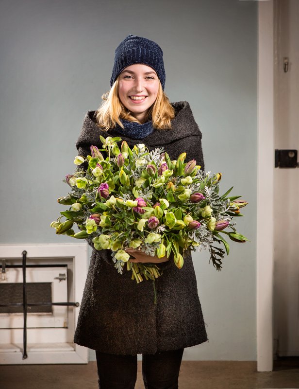 Passifloramaarn's tweet photo. Een vaas vol winter! En dat terwijl het buiten qua temperaturen wel een beetje voorjaar lijkt! https://t.co/W6rPAKAodc