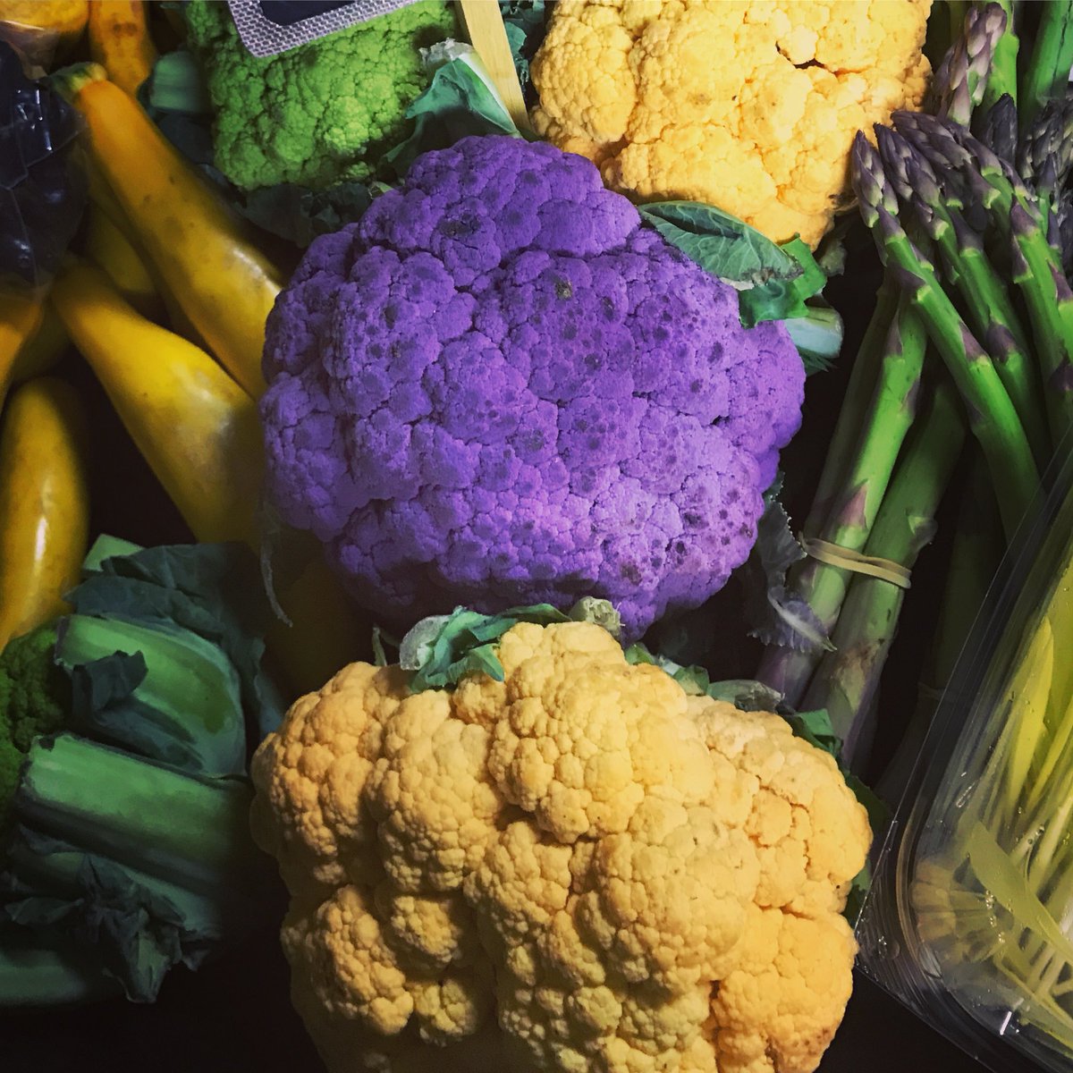 ForkYeahSD's tweet photo. Did you knowโ Fork Yeah! proudly uses all seasonal and local ingredients! Come along with us and support our local businesses! ๐ #forkyeahfoodtruck #forkyeahsd #localbusiness #seasonal #organic #gourmet #wesupportlocal #specialtyproduce https://t.co/7FBwSriIc1