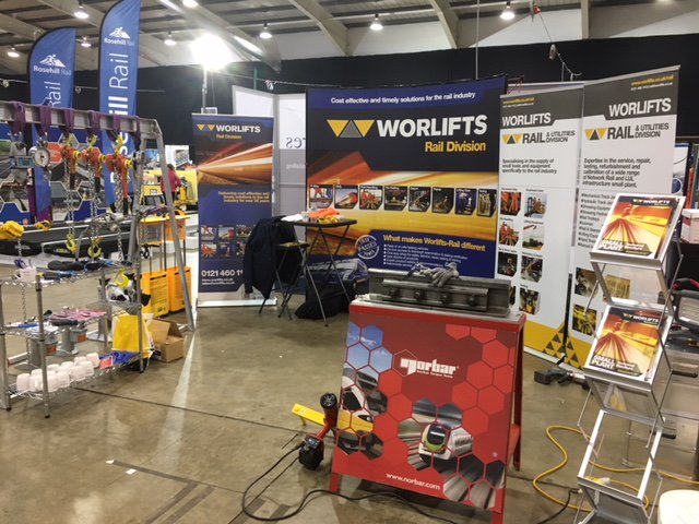 Lifting_Equip's tweet photo. for more info on all our dedicated #railway infrastructure products and #onsite services pop over and hello to the rail team at #SafeStart18 #SafeStart2018 #thinksafety https://t.co/alRw2WWyKU