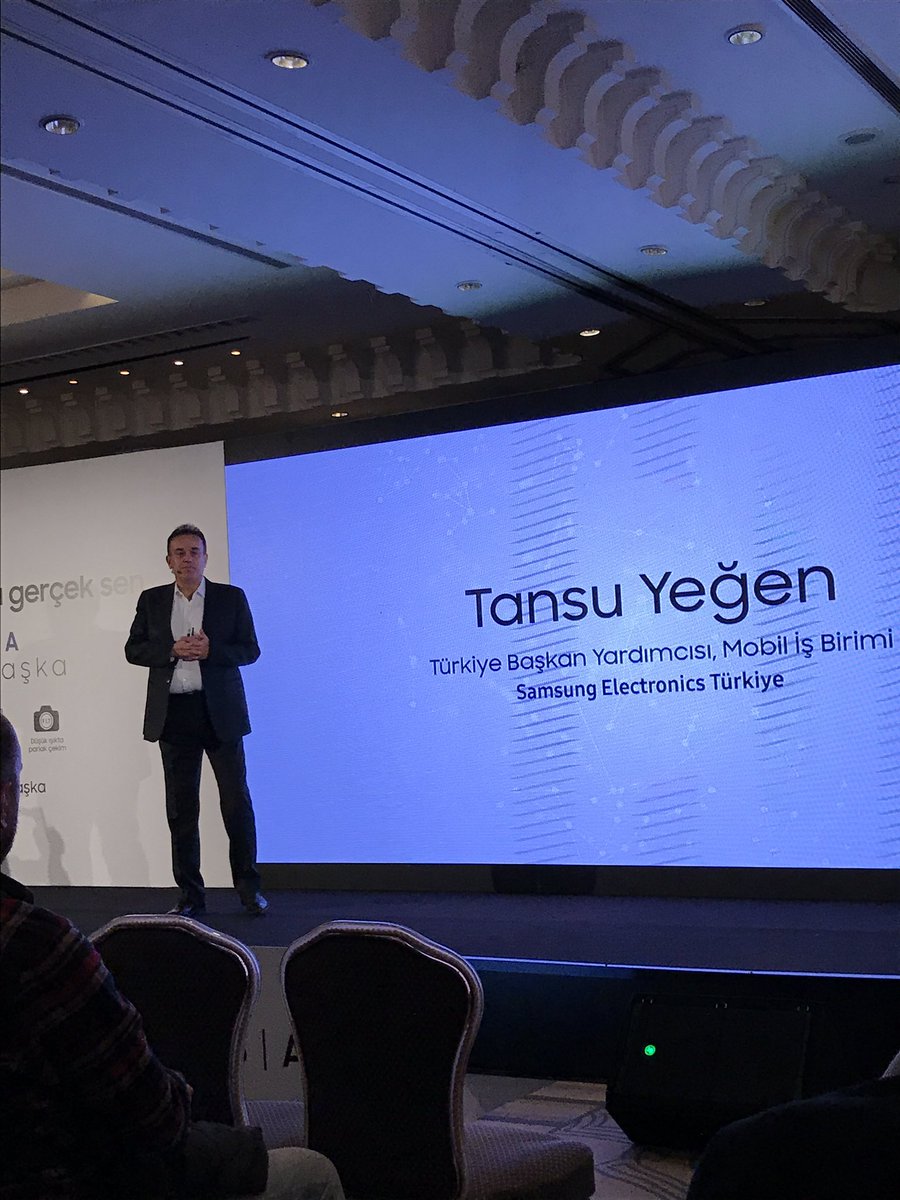 Samsung Galaxy A8 serisinin lansmanı <a href="/TansuYegen/">Tansu Yegen</a> in sunumuyla başladı. #BuABambaşka
