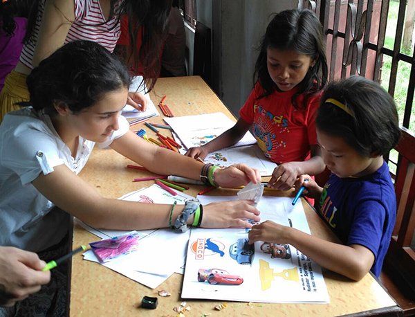 AIPCPandora's tweet photo. 🌏 Bután y Nepal, experiencias internacionales para jóvenes del programa Verano Internacional y Solidario https://t.co/lSdIvZSzKP
#voluntariadointernacional #AIPCPandora #voluntariado #VeranoInternacionalSolidario #Educación https://t.co/BUjFWFR0ti