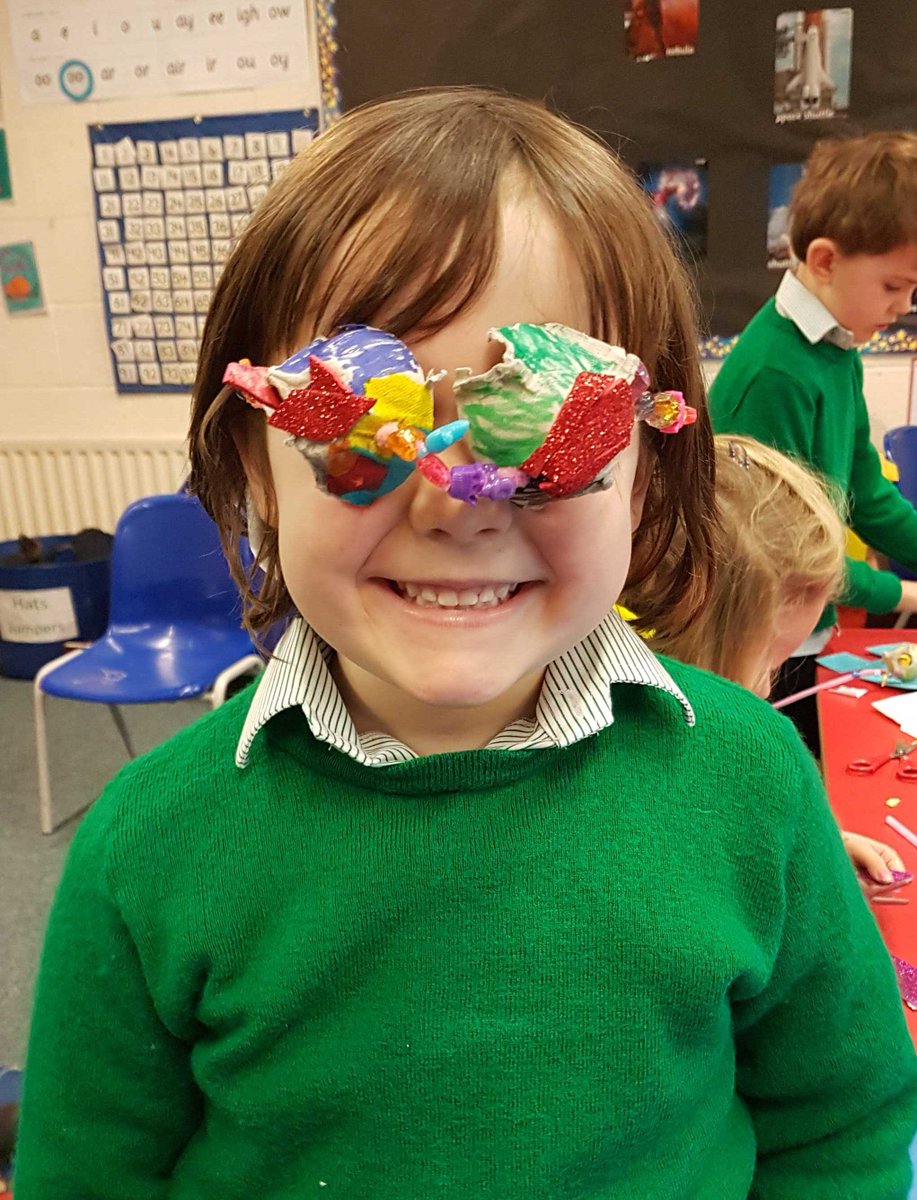 ThorngroveLower's tweet photo. @ThorngroveLower #pickyoupath Kate makes her blackout glasses. she looks rather pleased with the results! #yearoneistheplacetobe! https://t.co/Wj1XahsQ5h