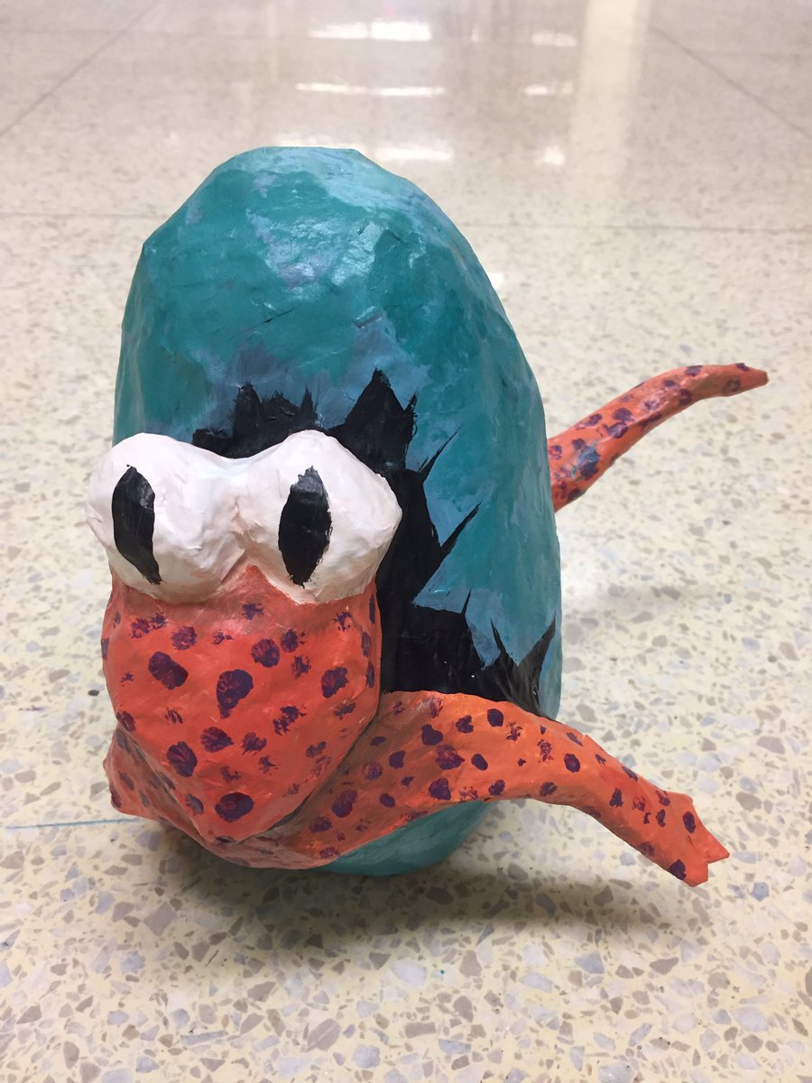 More creatures! #papermache #3DArt #Jays #JCartlife <a href="/jchs_art/">JCHS Art Department</a> @JCHS_Principal <a href="/J_BryanJC/">Julie Bryan</a>