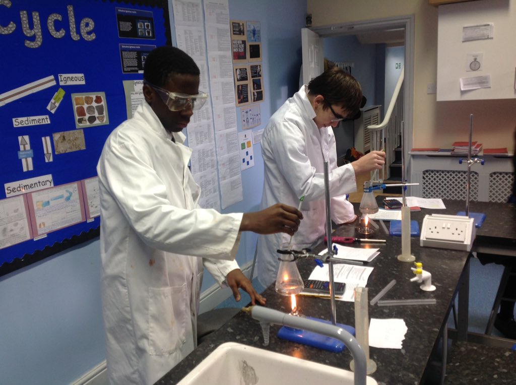 7th Lesson after school ensures that our students have extra support in preparation for their GCSEs in May. Well done to all students and teachers involved.