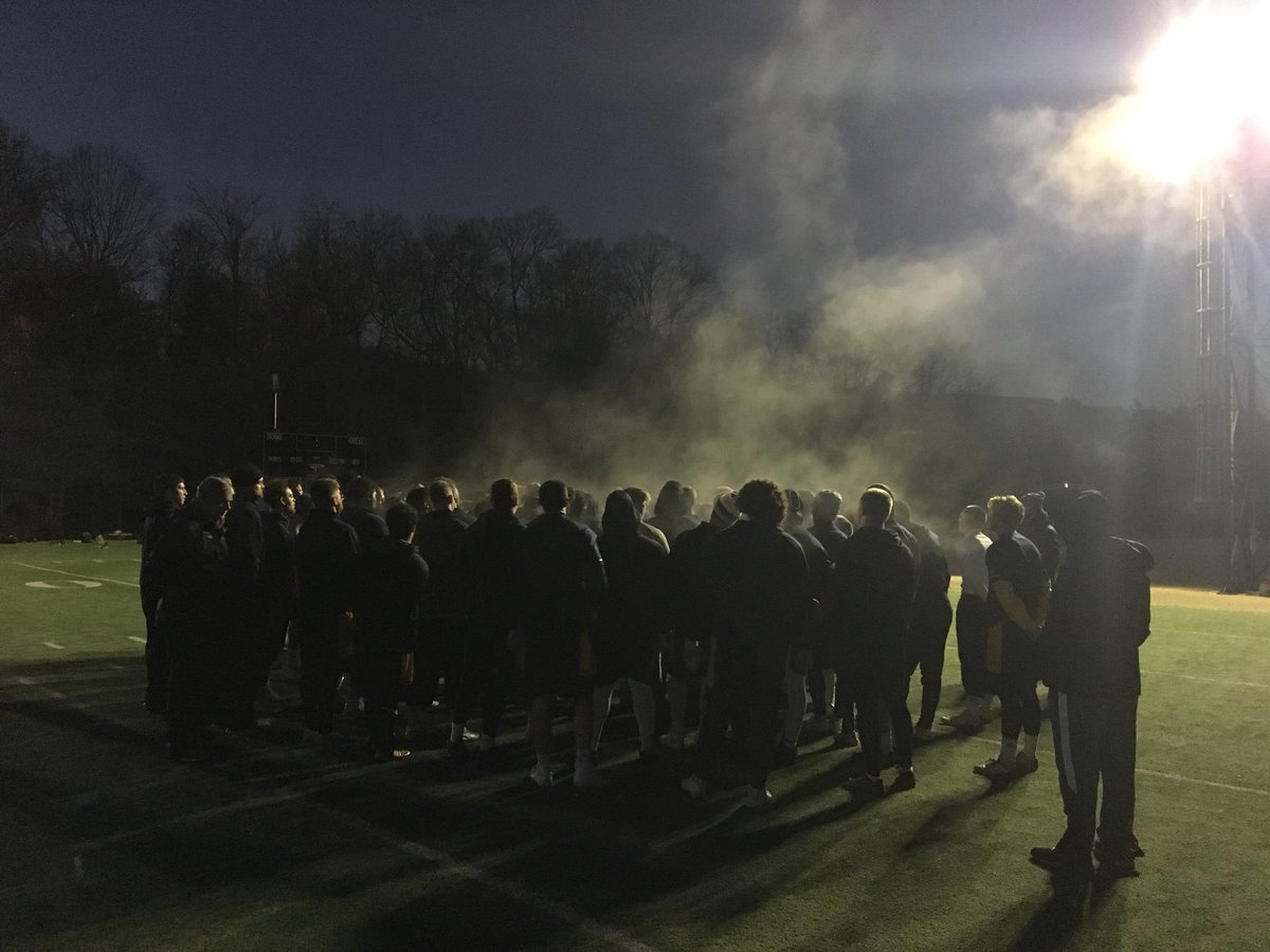 CoachRyanAplin's tweet photo. Good work this morning. Love seeing these guys compete!! #GoMocs #UTC #OurWay https://t.co/J3Cp67cQJe