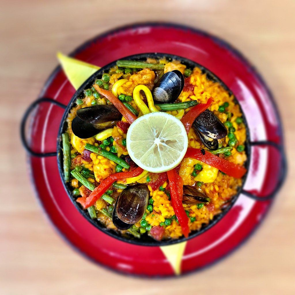 Tapas Wednesdays are back from their Christmas vacation. Any 3 tapas for only £12 and if you add a Paella to share it's the perfect way to pretend like you're in the #Med #tapas