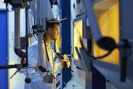 #Petten komt afspraak na met Obama, Europa’s eerste leverancier van #medische #isotopen geproduceerd met laagverrijkt uranium
bit.ly/2DGWGpx