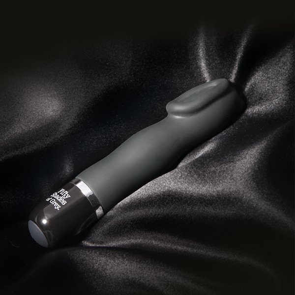 Diese erotische Verbindung aus Macht, leisem Schmerz und intensiver Erregung steht im Mittelpunkt der Bücher über Christian und Anastasia - tauche ein und fühle dich wie die Protagonisten im Roman. 💋
#liebeslustshop #fiftyshadesofgrey #mrgrey #liebeslustshop #vibrator #lovetoys