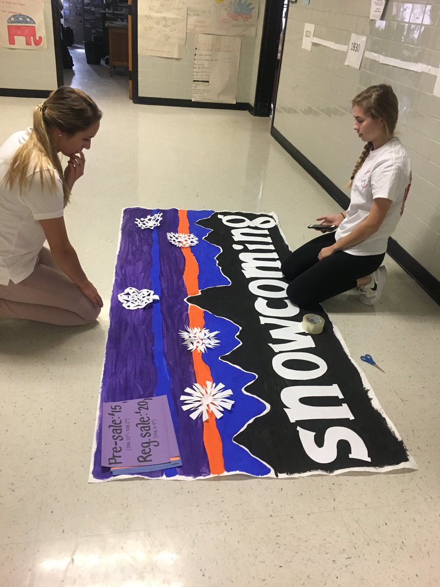 HtownLeadership's tweet photo. Snowcoming is Feb 10! Get your spirit outfits all ready and buy your tickets starting on Tuesday!!! 💙🤩🎉❄️ https://t.co/SzFVmnMreY