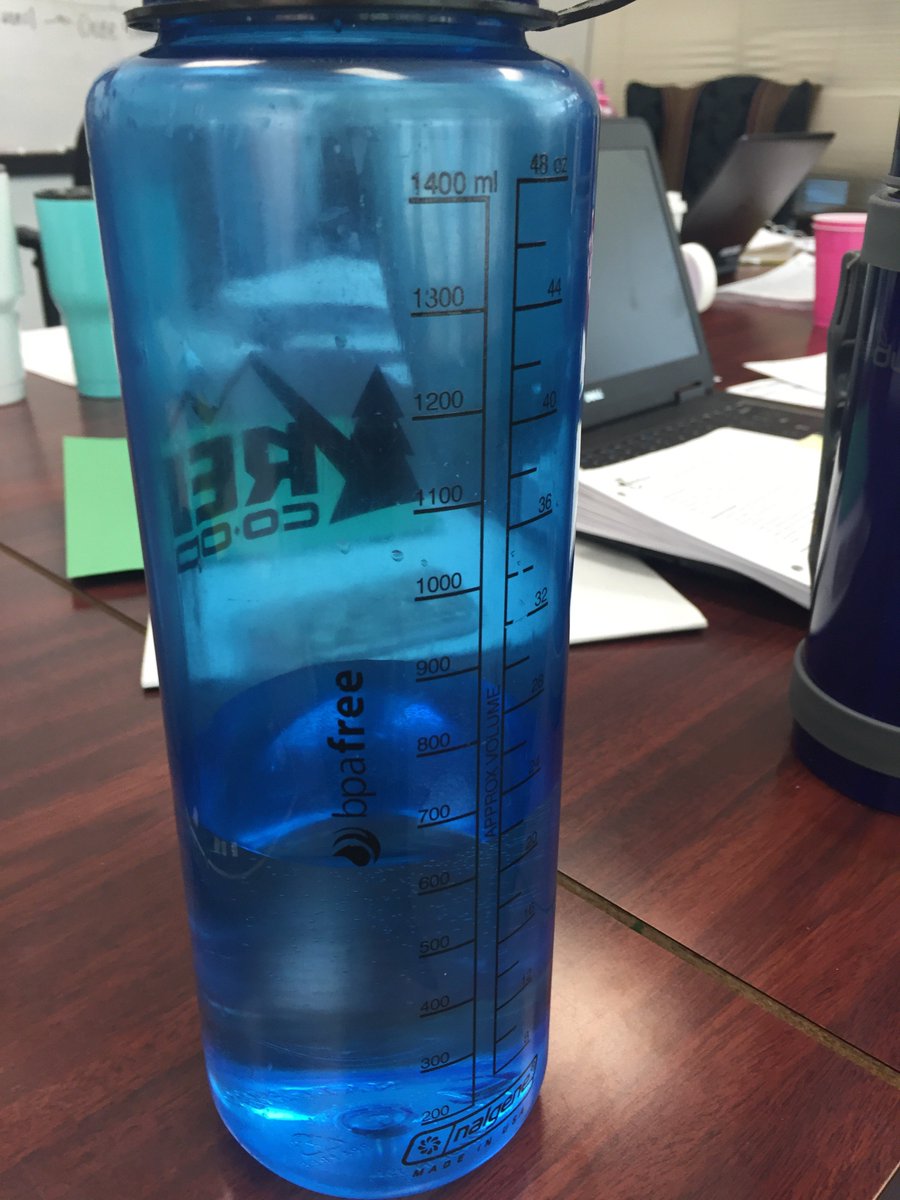 JulieHile3's tweet photo. Team B drinking water- #oceestrong #teamb https://t.co/f5ttCrIQLj