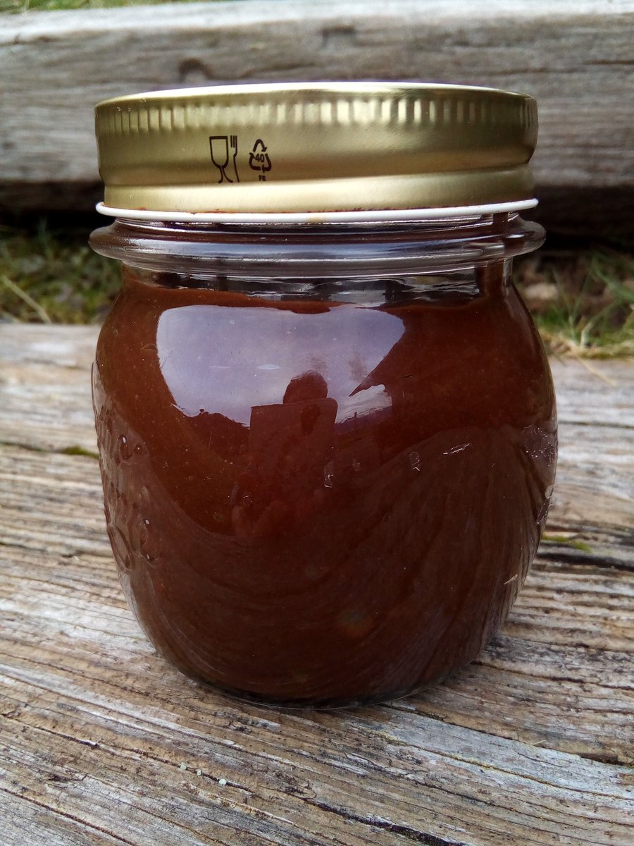 Knitbyfabricole's tweet photo. Nutella maison fait avec du lait condensé maison.
Trop trop bon! 
 #homemade #food #sanshuiledepalme
#nutellamaison  #laitcondensé # https://t.co/gnrtjVqZUt