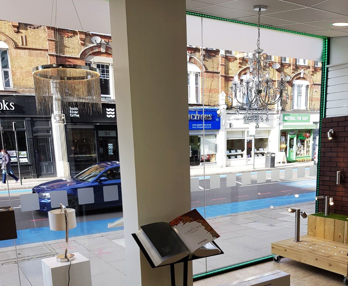 Some of our favourite decorative pieces are #lighting up the window in the <a href="/BEW_ELECTRICAL/">BEW ELECTRICAL</a> Balham branch! View our new collections here 
issuu.com/endonlighting/…